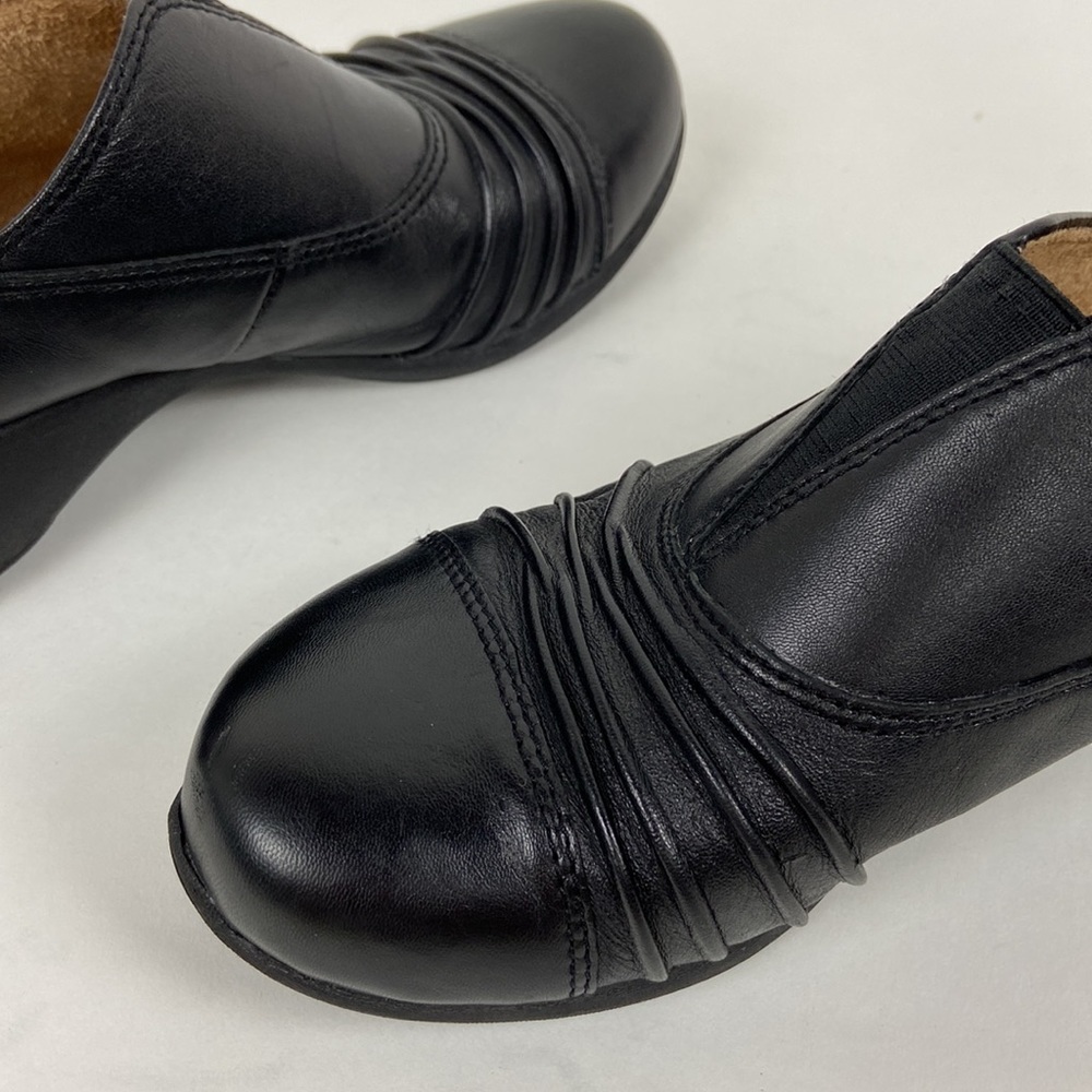 Naturalizer Jolton Black Leather Loafer Slip-on Low Heel Wedge Sz 7 - Picture 15 of 16